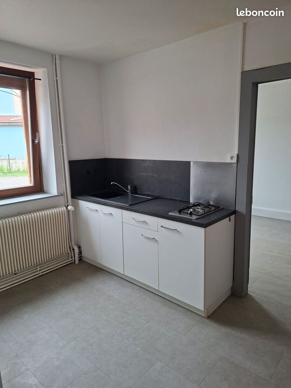 Appartement 3 pièces 42 m² · à Remiremont · 42 m² · 425 €/mois