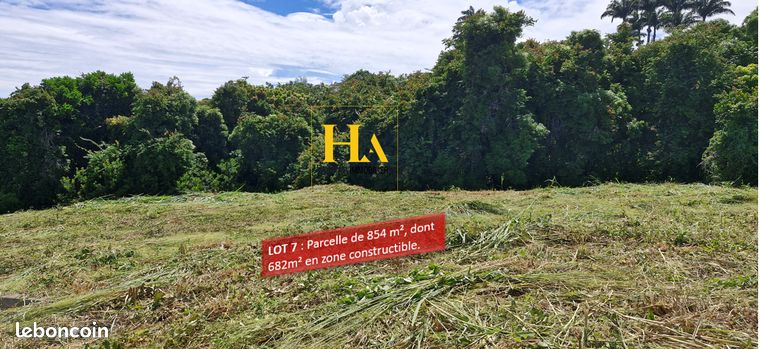 Terrain 854 m² SAINT DENIS