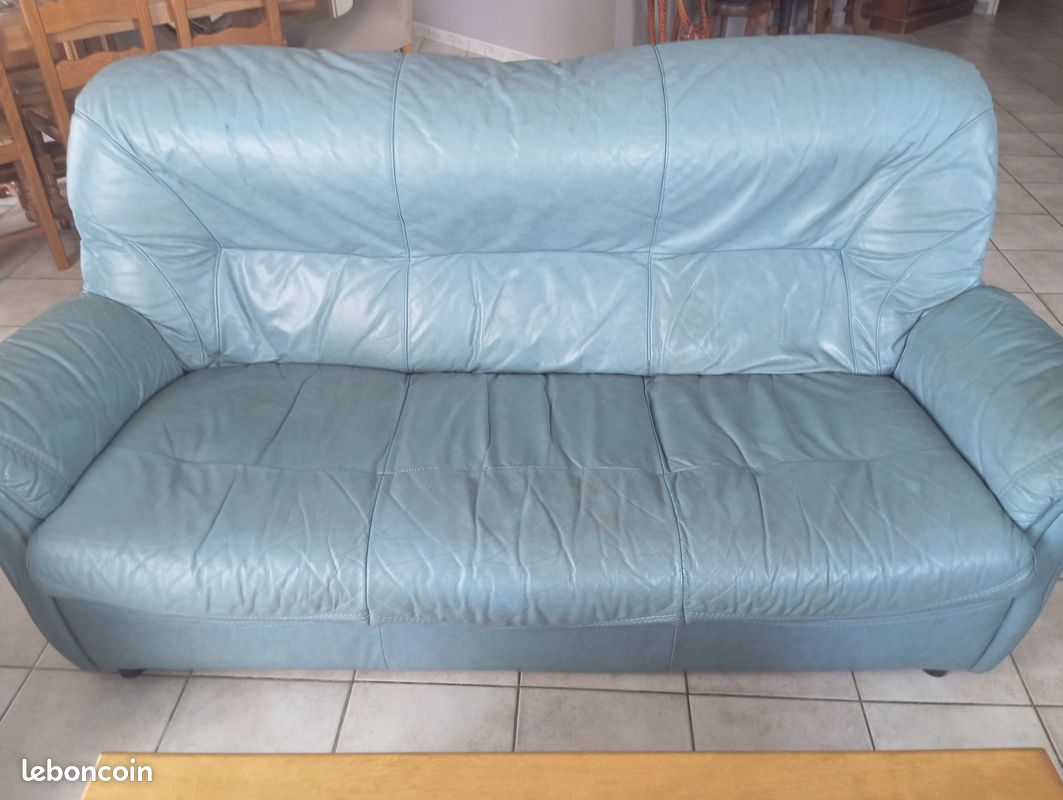 Vends fauteuil bleus bon etat (image 2)