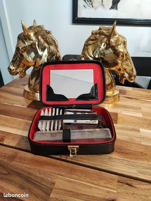 Coffret trousse de toilette vintage (image 1)