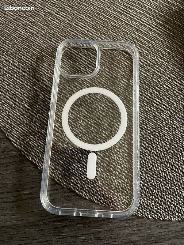 Coque iPhone 15 (image 1)