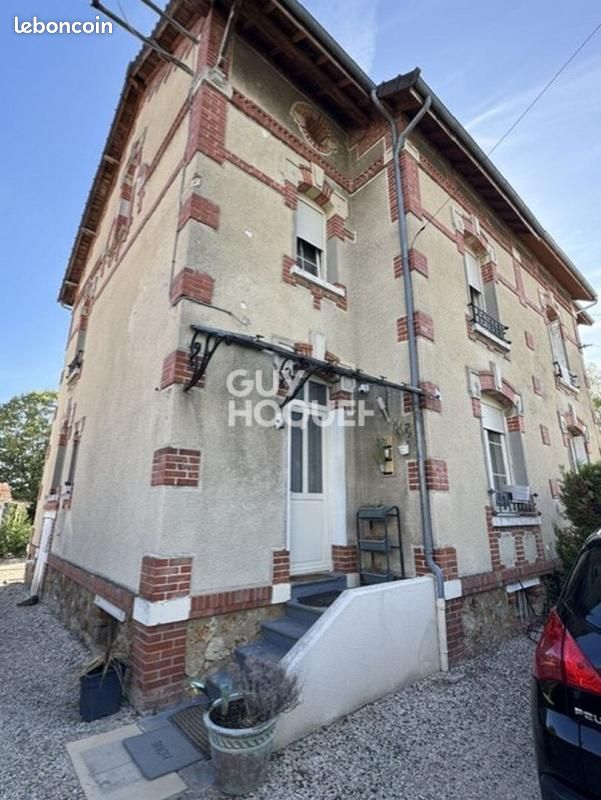Maison 6 pièces 129 m² · à Sézanne · 129 m² · 165 000 €