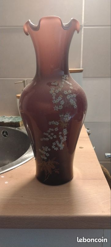Vase opaline rose (image 3)