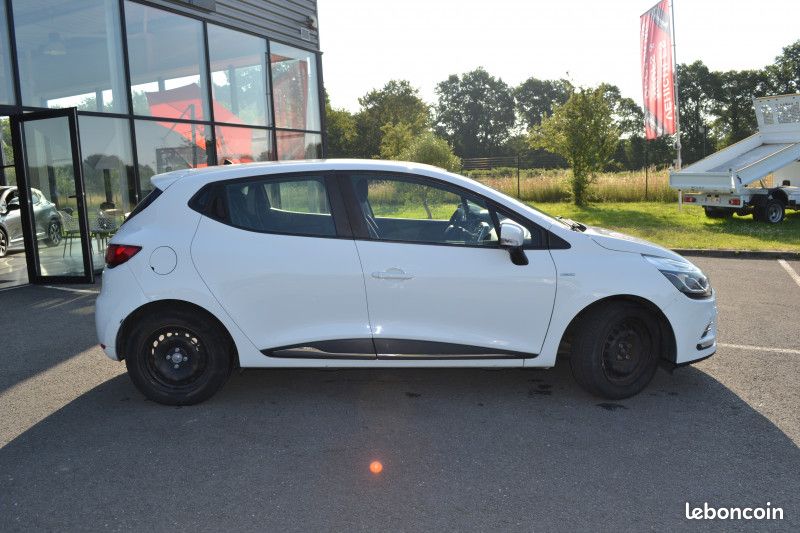 Renault CLIO IV 1.5 DCI 75CH ENERGY TREND 5P EURO6C (image 3)