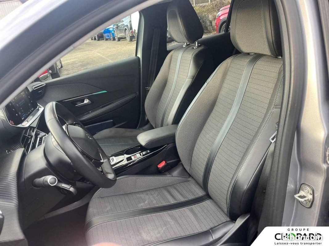 PEUGEOT 208 Electrique 50 kWh 136ch Allure (image 9)