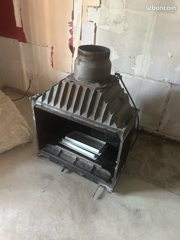 Insert de cheminée en fonte (image 2)