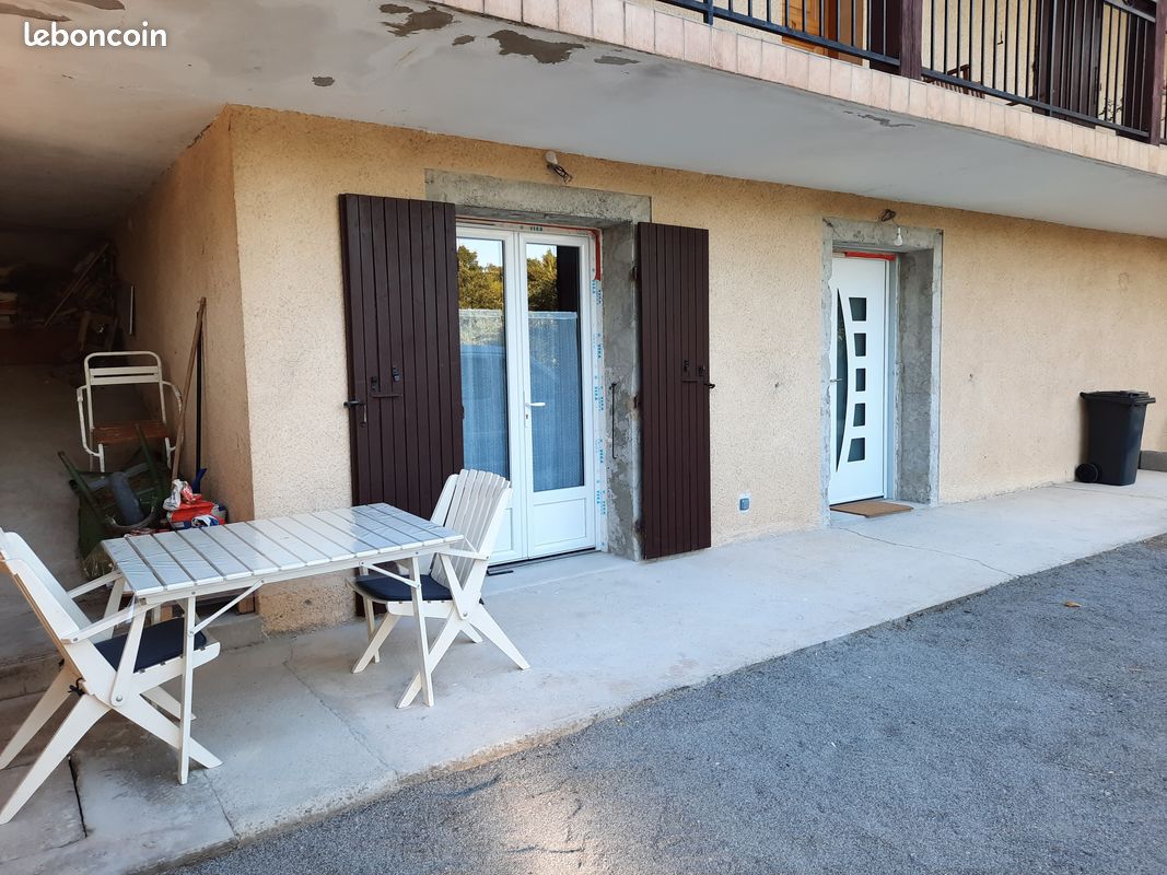 Appartement 2 pièces 35 m² · à Aubenas · 35 m² · 540 €