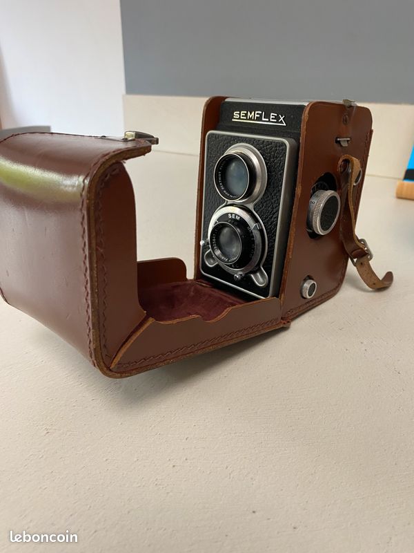 Ancien Appareil Photo Argentique SEMFLEX SEM OREC et Etui
