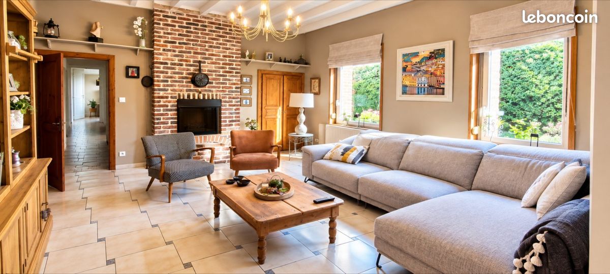 Maison 6 pièces 132 m² · à Vicq · 132 m² · 289 000 €