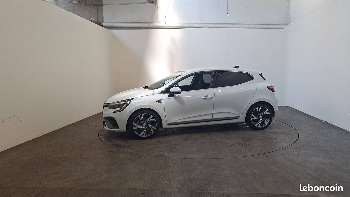 Renault clio e tech 140 21n r.s. Line (image 2)