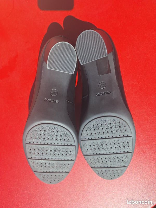 Chaussures GEOX femme T 39 (image 4)
