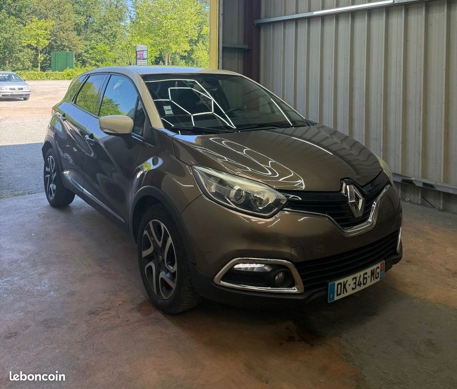 RENAULT Captur tce 120 bva (image 1)