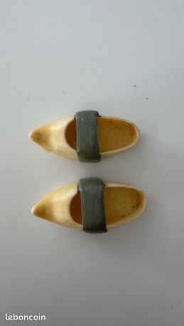3 Paires De Sabots Pour Poupée Ancienne - Bois Et Rhodoïd - France - Années 1900