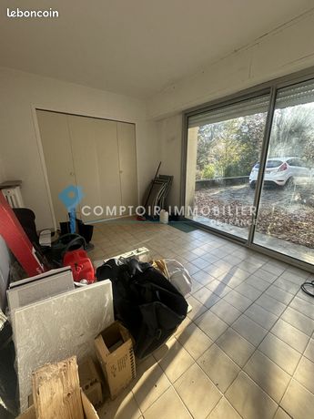 https://img.leboncoin.fr/api/v1/lbcpb1/images/84/a6/30/84a630fe421d863118f4cd7a3d6ef5cd26930570.jpg?rule=ad-image