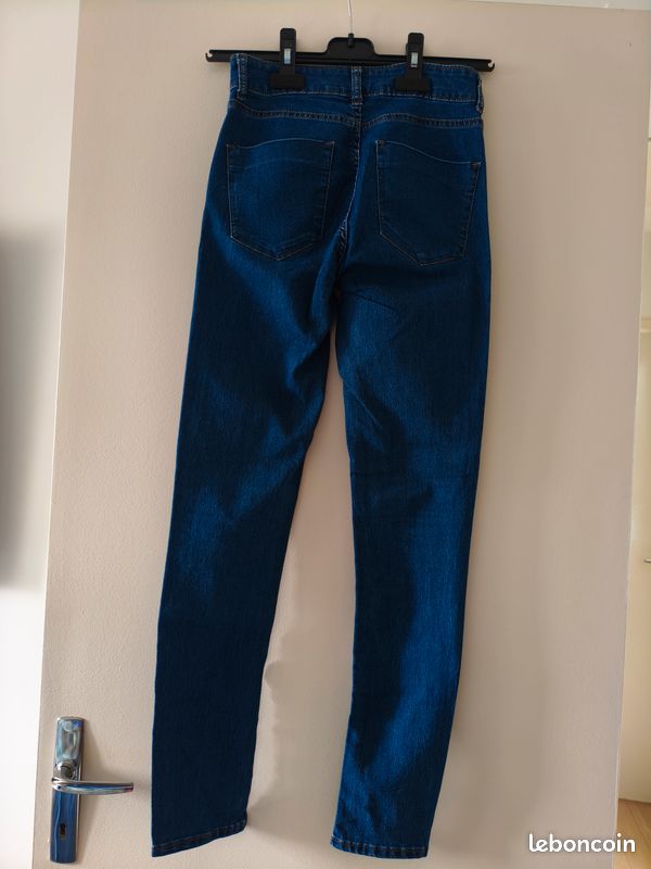 Jean femme XS (image 3)