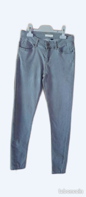 Jeans femme taille 36 (image 1)