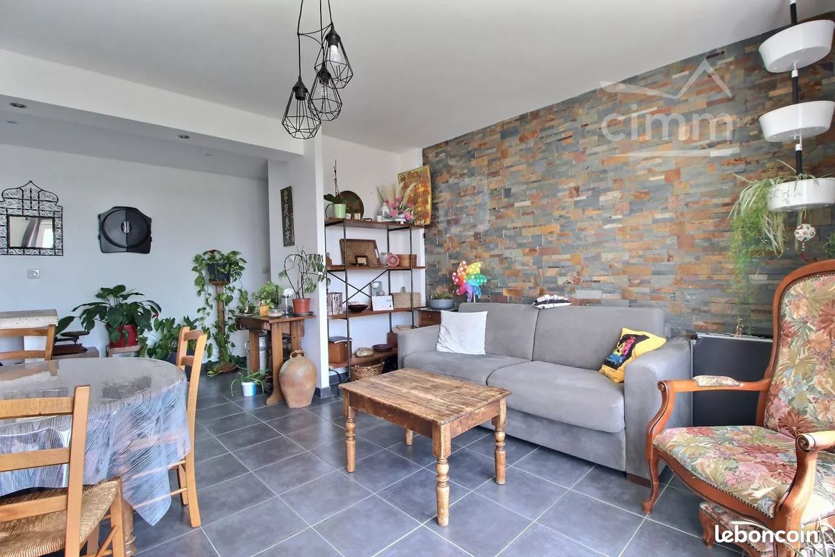 Appartement 3 pièces 63 m² · à Bourges · 63 m² · 95 000 €
