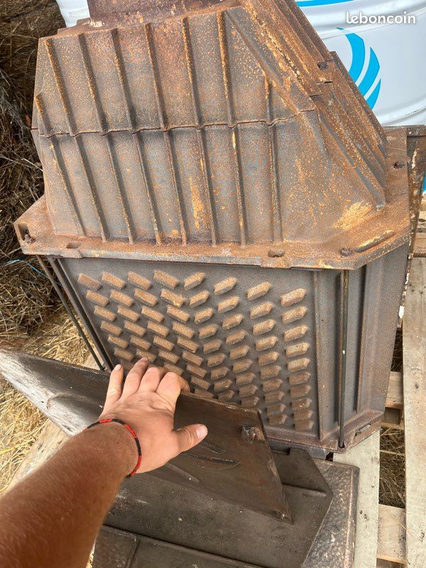 Insert (image 3)