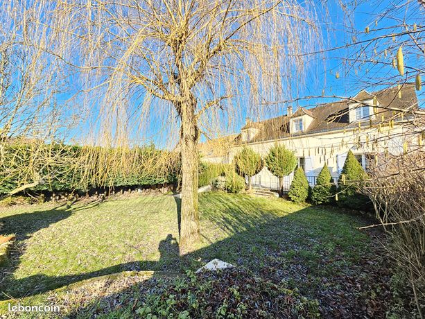 Maison 6 pièces 145 m²