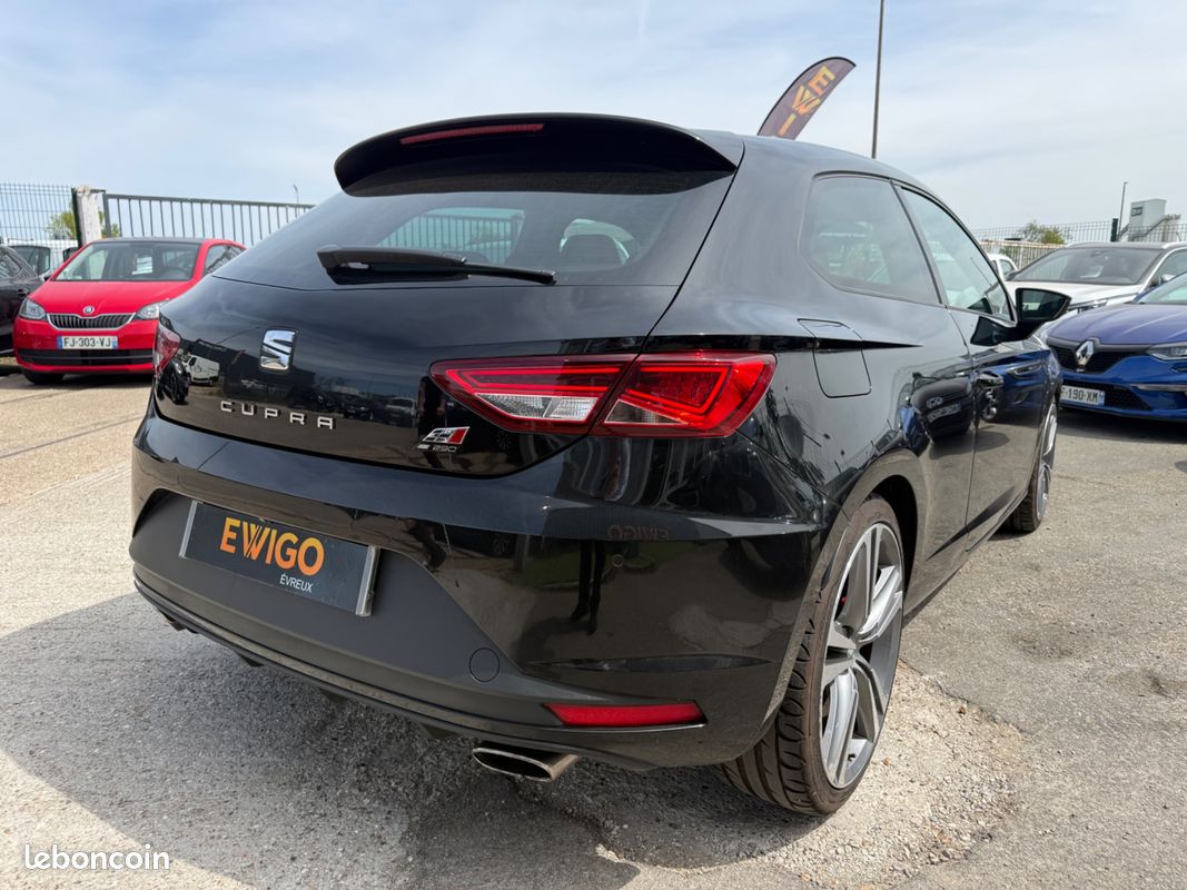 SEAT Leon SC 2.0 TSI 290 CH CUPRA BVA - CARPLAY/ANDROID AUTO - REGULATEUR ADAPTATIF - SIEGES AV CHAUFFANTS - (image 6)