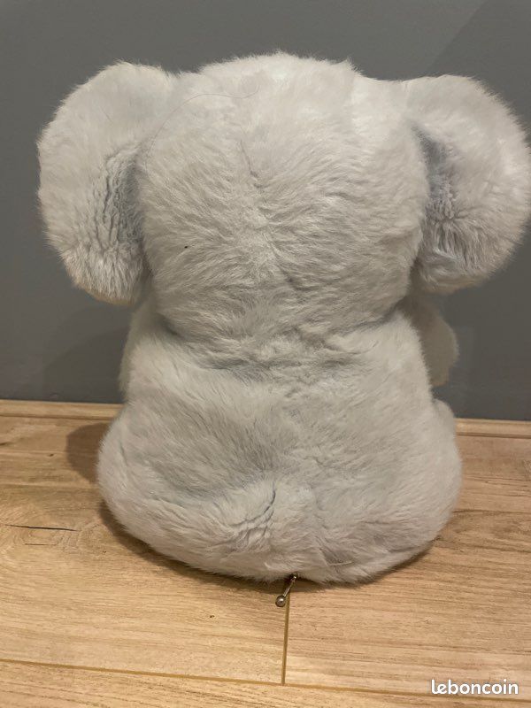 Range pyjama éléphant (image 2)