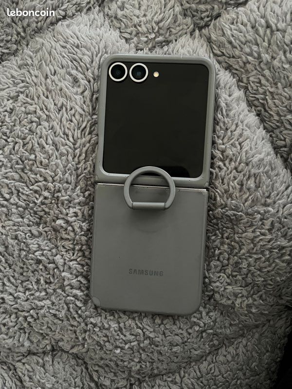 Samsung z flip 6 256g (image 5)