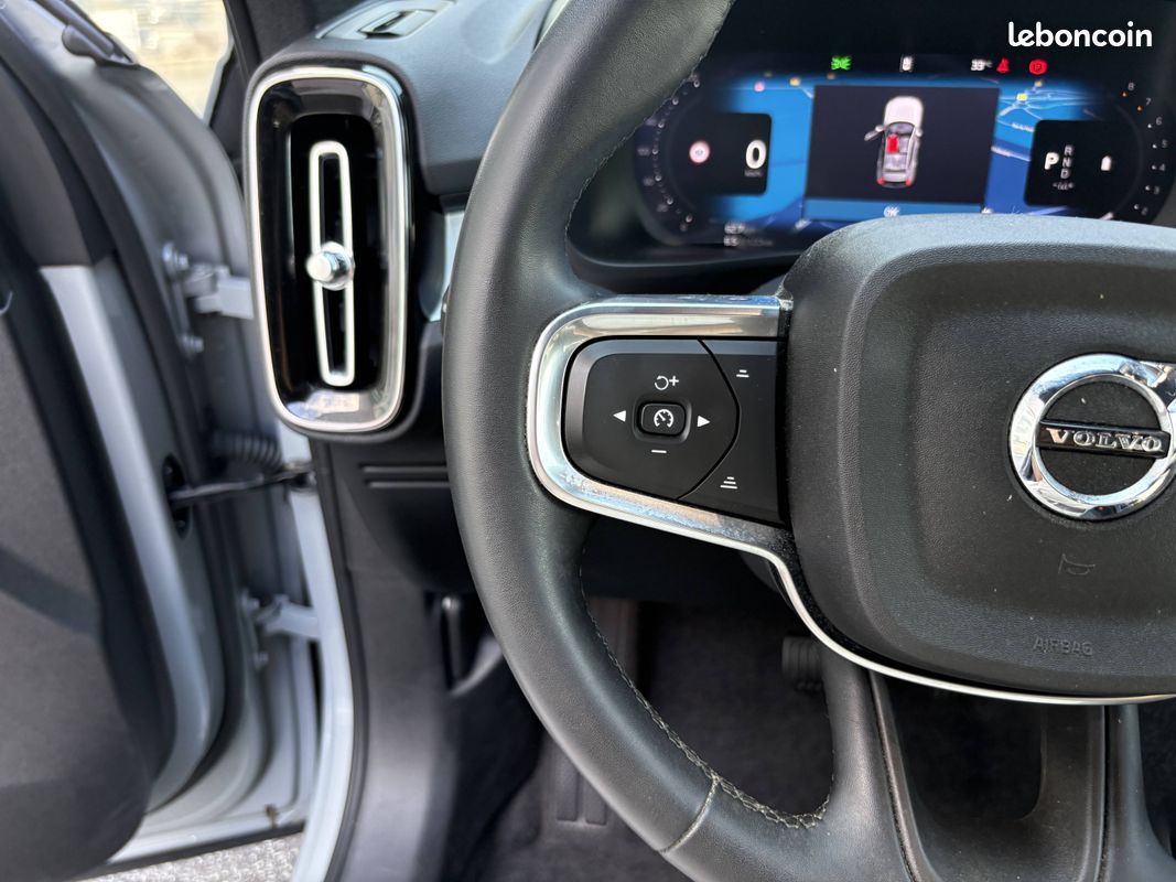 VOLVO XC40 B3 163 ch DCT7 Plus (image 26)