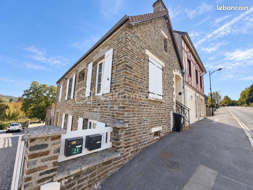 Maison 3 pièces 77 m² · à Pont-d'Ouilly · 77 m² · 130 000 €