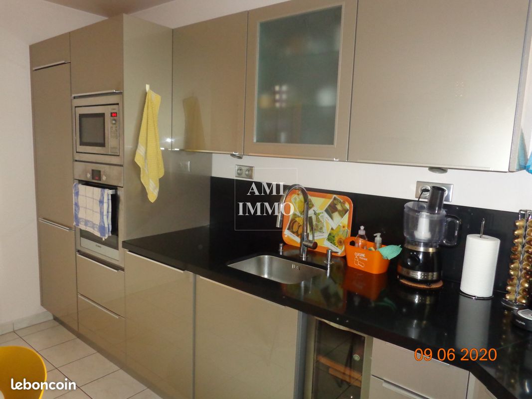 Appartement 5 pièces 104 m² · à Châtillon · 104 m² · 2 264 €/mois