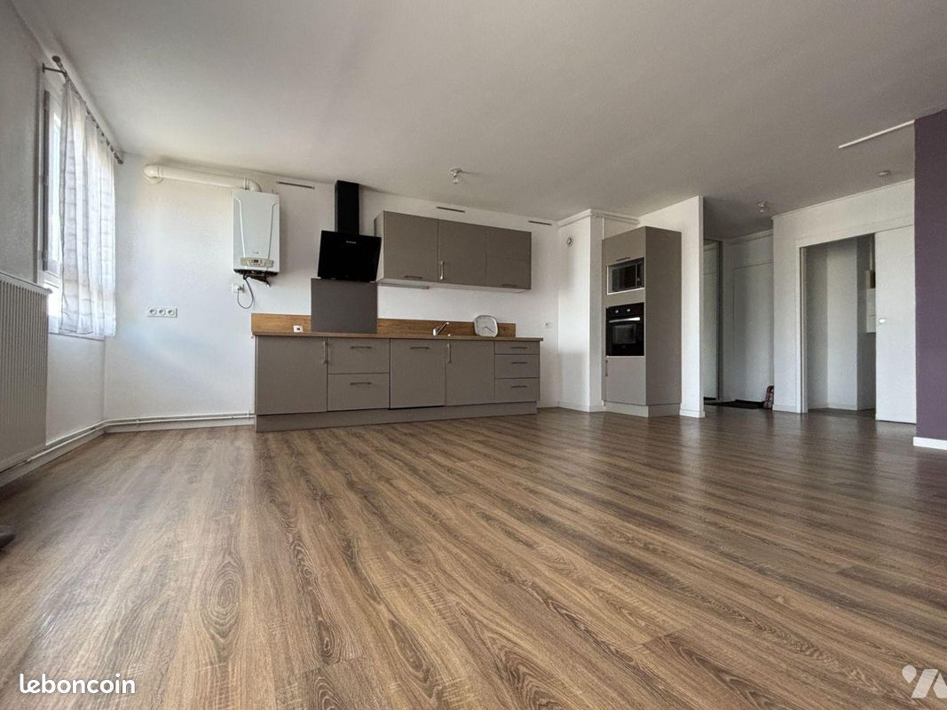Appartement 4 pièces 78 m² · à Fougères · 78 m² · 109 160 €