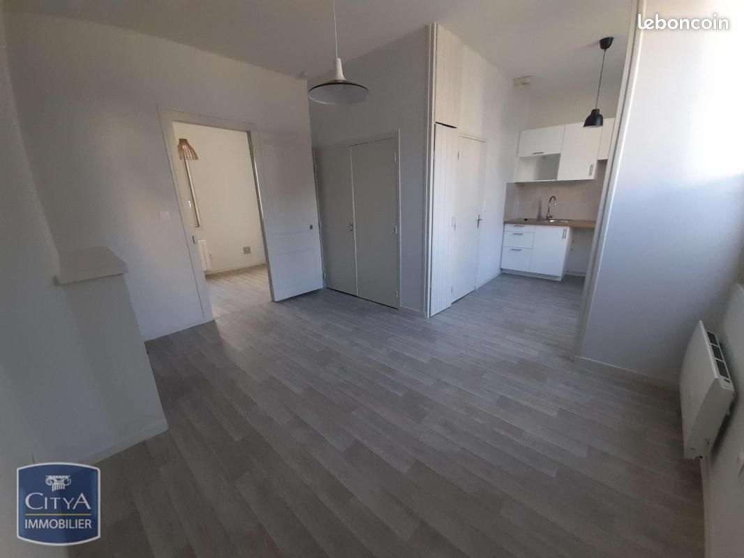 Appartement 1 pièce 31 m² · à Châtellerault · 31 m² · 395 €/mois