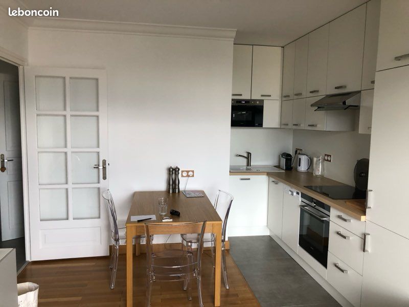 Appartement 3 pièces 55 m² · à Grenoble · 55 m² · 980 €
