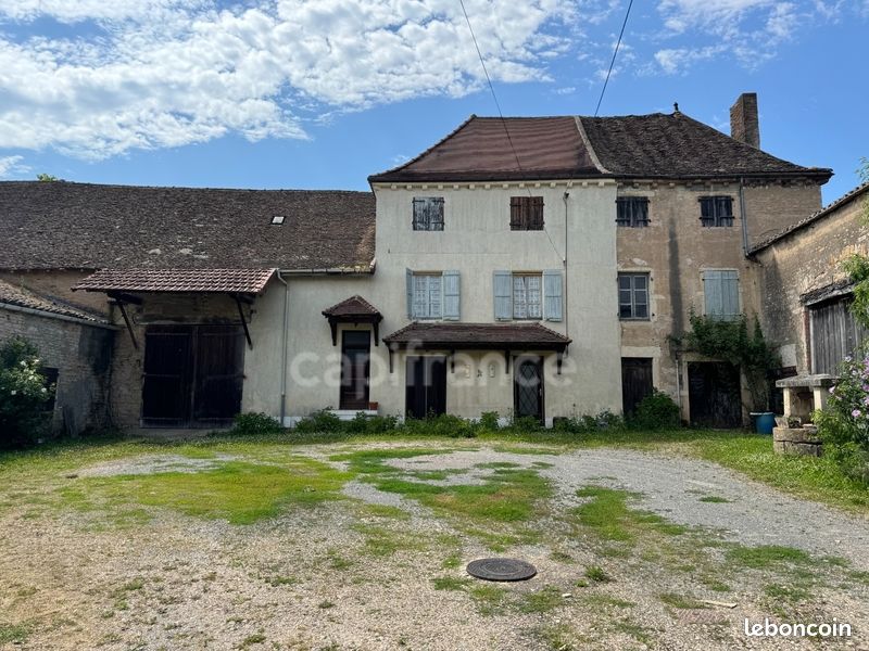 Maison 5 pièces 108 m² · à Boyer · 108 m² · 119 000 €