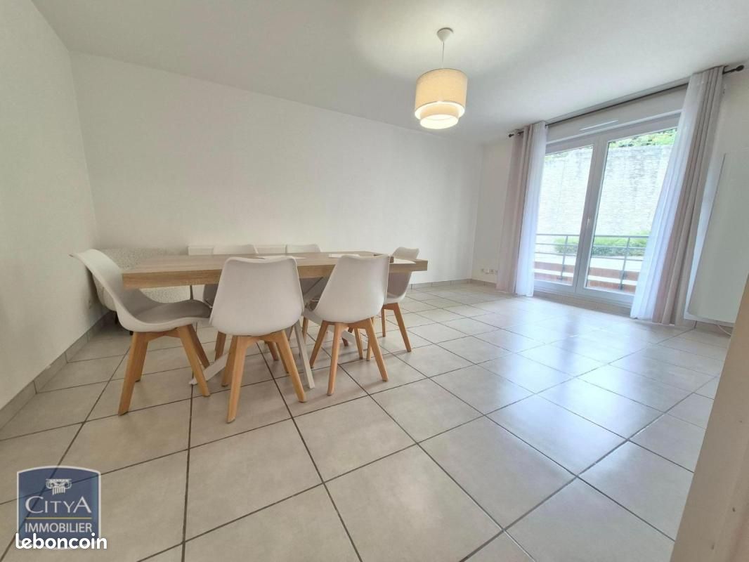 Appartement 2 pièces 47 m² · à Sainte-Catherine · 47 m² · 612 €/mois