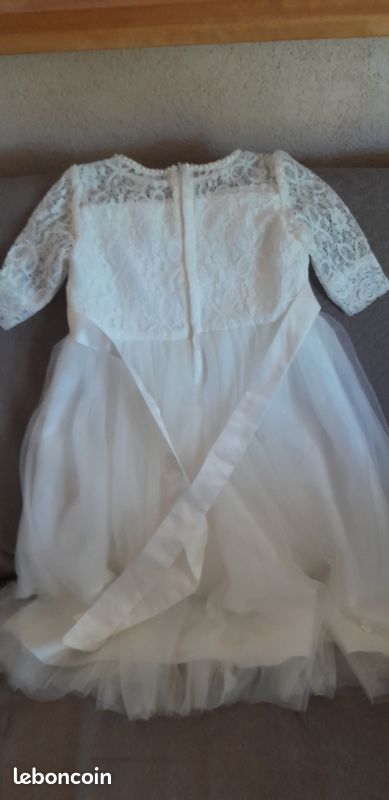 Robe de cérémonie fille taille 8-9 ans (image 5)