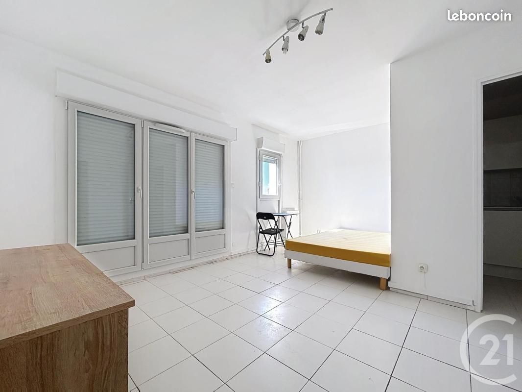 Appartement 1 pièce 26 m² · à Saint-Julien-les-Villas · 26 m² · 392 €/mois