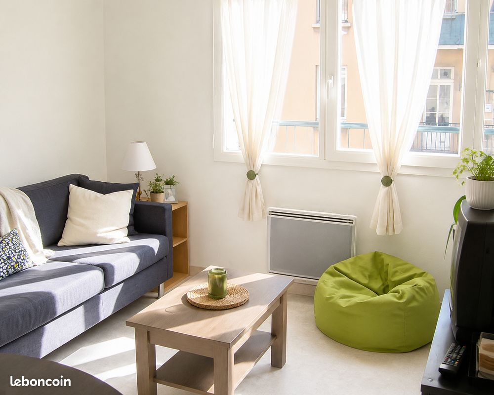 Appartement 1 pièce 18 m² · à Grenoble · 18 m² · 569 €