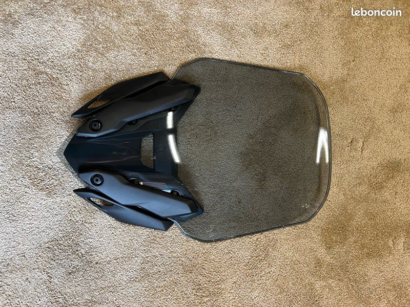 Bulle neuve xmax 125 (image 1)