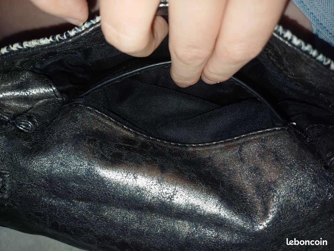 Sac à main effet python (image 5)