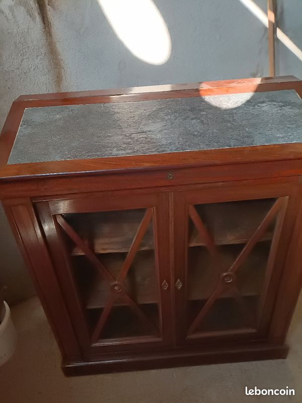 Petite armoire (image 1)