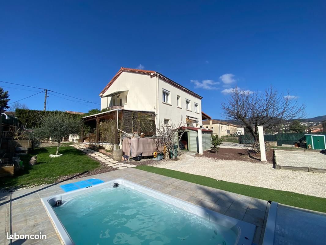 Maison 6 pièces 126 m² · à Privas · 126 m² · 290 000 €