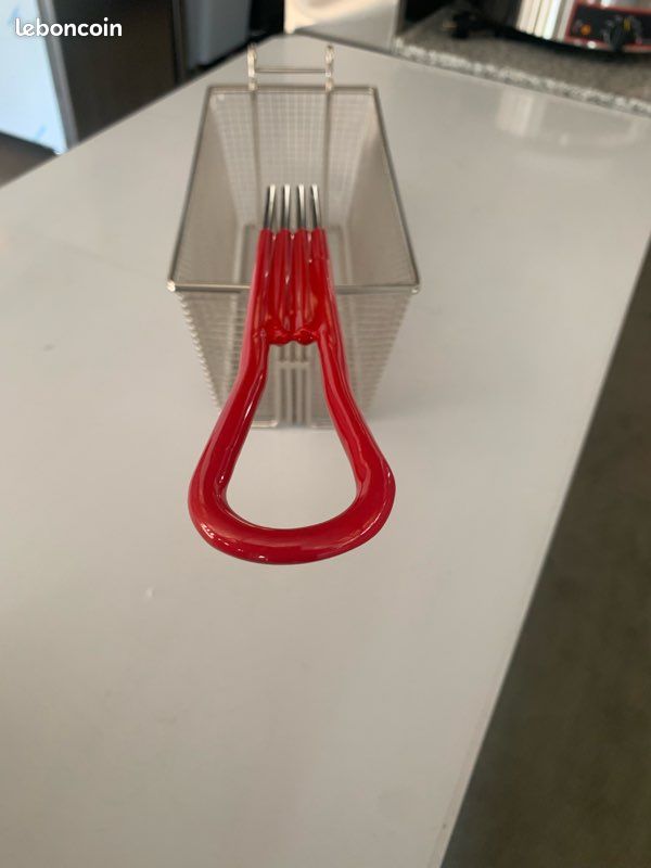 Panier friteuse henny penny-frymaster-pitco-mirror-mbm-zanolli-thermocouple-thermostat-regulateur-ventilateur-contacteur-resistance-joint de frigo-presostat-pompe de lavage-carte electronique-robinet (image 2)