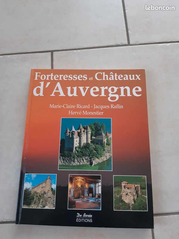 Forteresses et châteaux d'Auvergne (image 2)