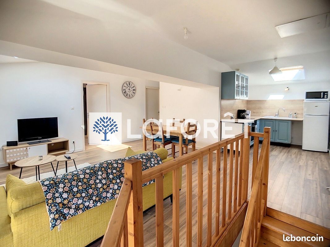 Maison 6 pièces 152 m² · à Airvault · 152 m² · 79 315 €