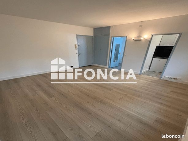 Studio 1 pièce 21 m²