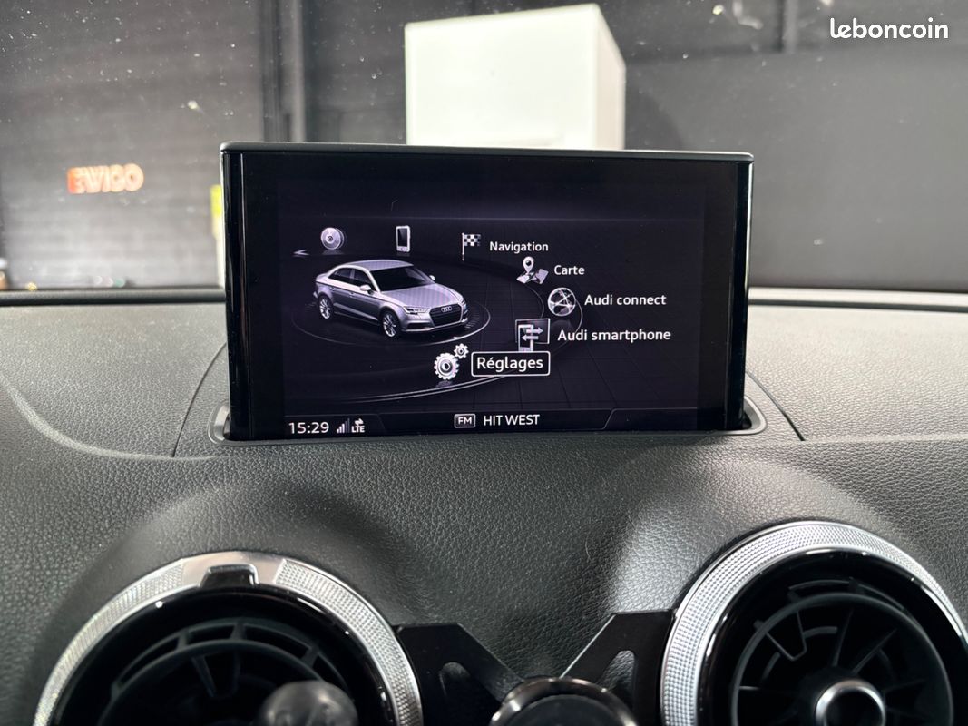 AUDI A3 1.5 TFSI 150 CH S-LINE / RADARS ARR / REGULATEUr (image 21)