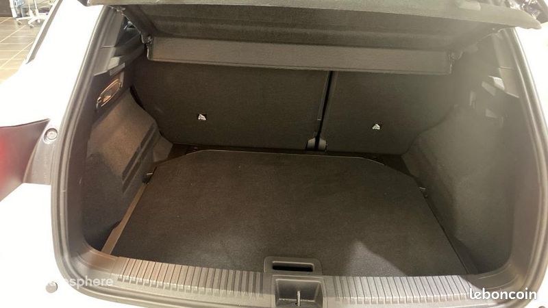 Renault Austral 1.2 E-Tech full hybrid 200ch esprit Alpine - 25 (image 14)
