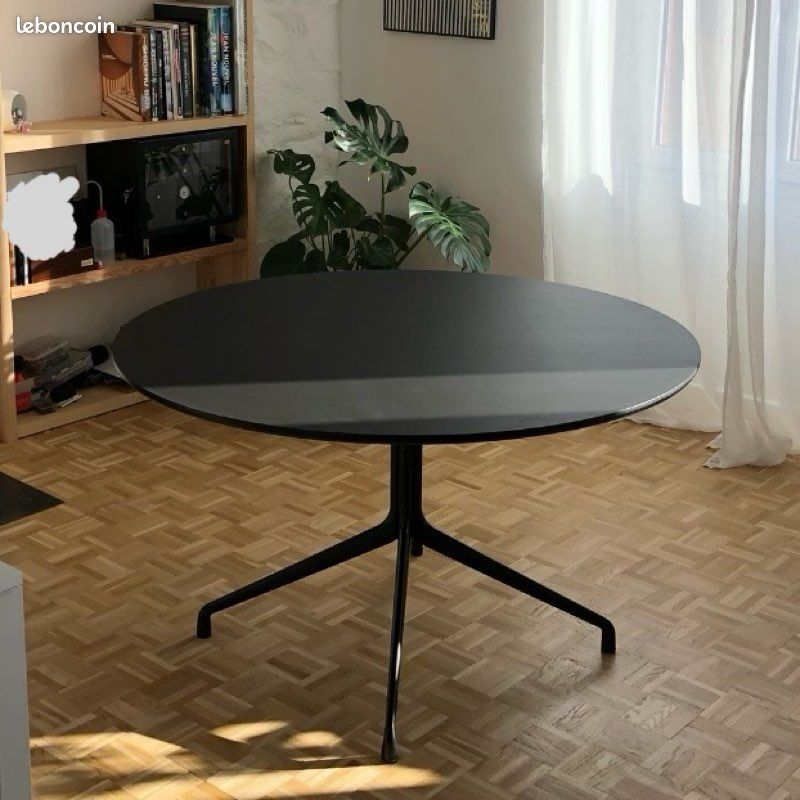 Table à manger HAY (image 1)
