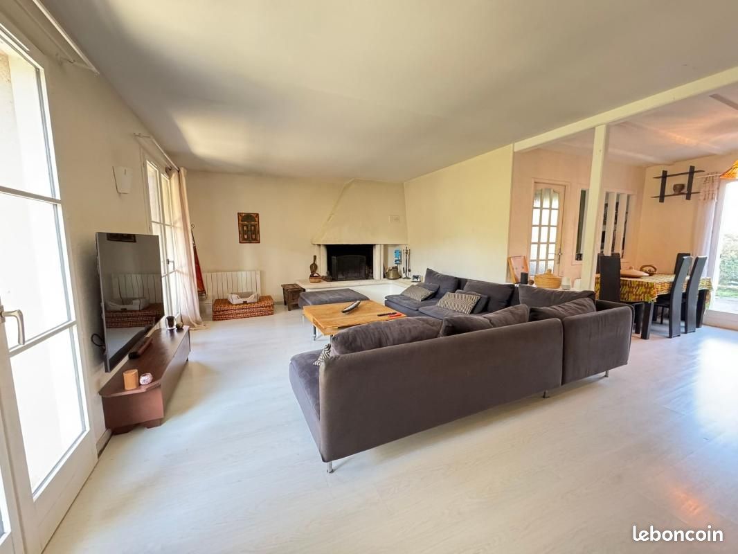 Maison 5 pièces 120 m² · à Us · 120 m² · 349 900 €