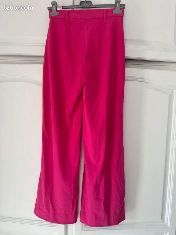Pantalon rose "Bershka" (christou) (image 2)